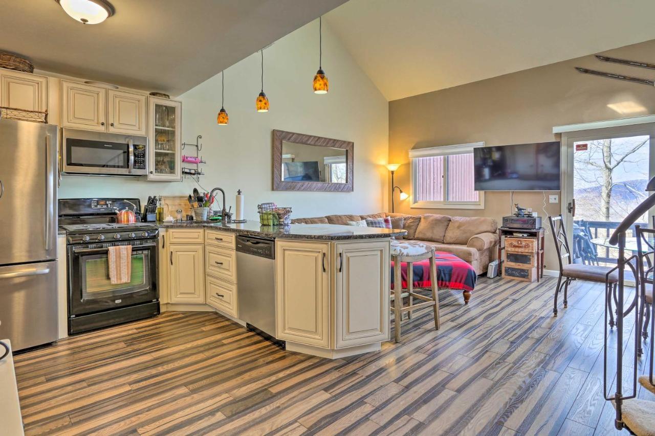 Mountain Creek Condo With Grill Walk To Lifts! 弗农 外观 照片